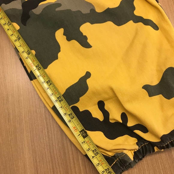 Ladies Streetwear Society Lemon Camouflage pants - Picture 5 of 5